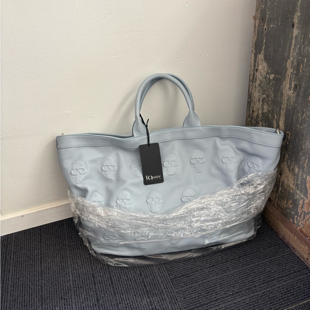 IO Pelle Skull Bag Powder Blue